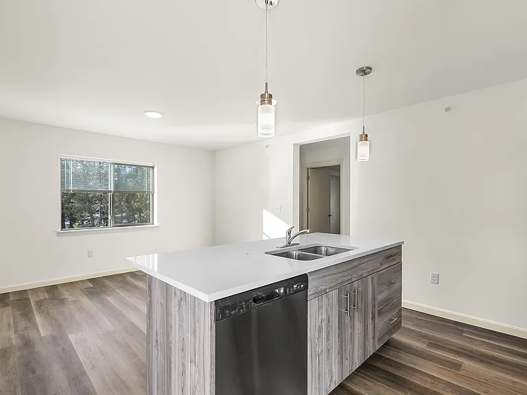 930 W Felicity Ln #105 — Photo 7