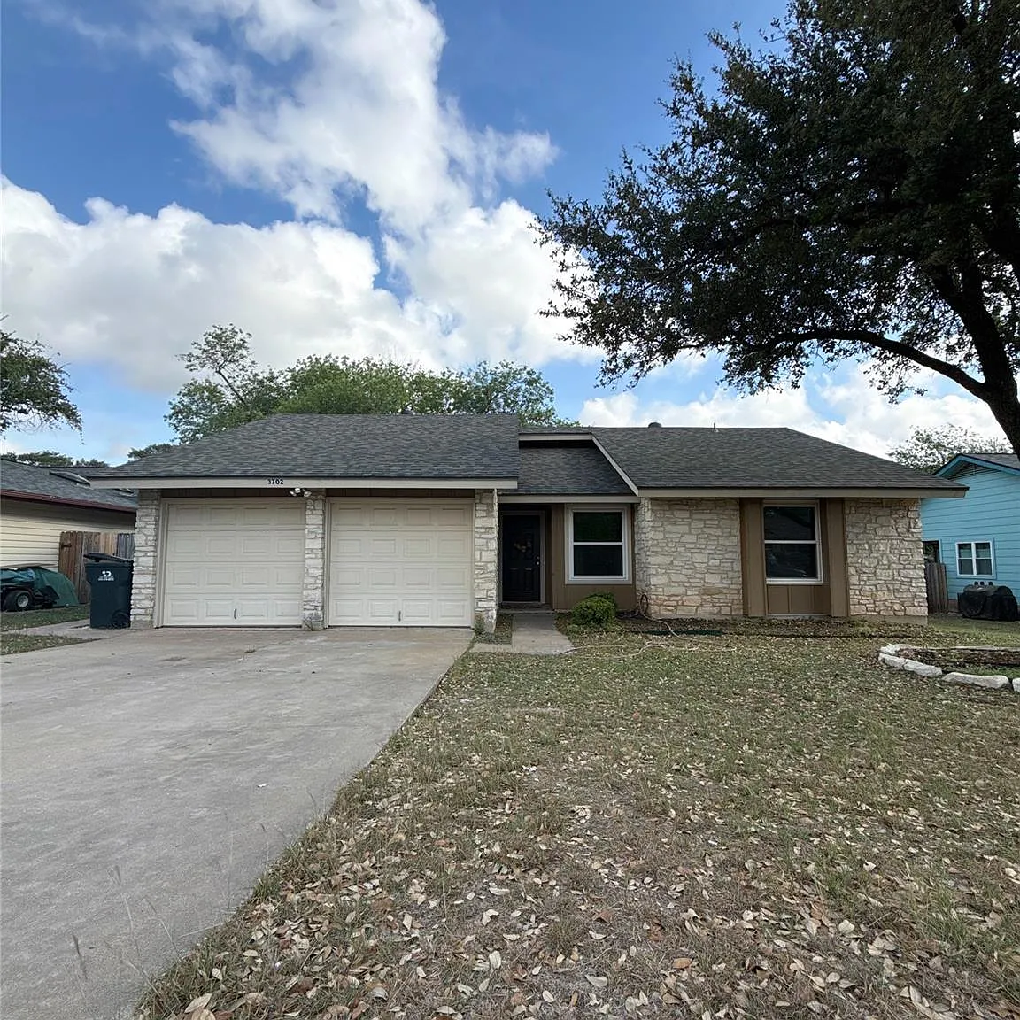 3 bed, 2.0 bath, 1269 sqft, $1,950 — Photo 1
