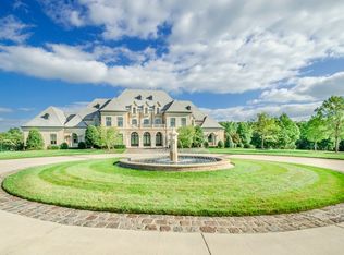 8419 Haw River Rd, Oak Ridge, NC 27310