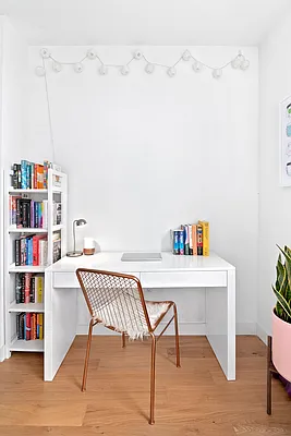 Rented by Compass | media 21