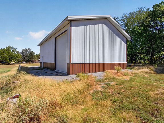 5th image of 32090 Duck Creek Blvd