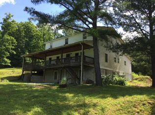 1810 Barnetts Creek Rd, Columbia, KY 42728