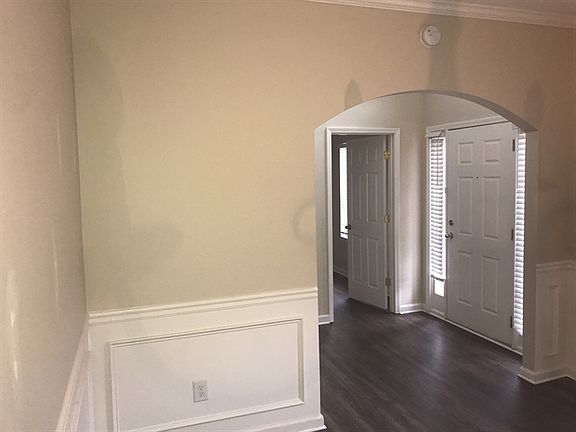 5th image of 7954 Village Pass