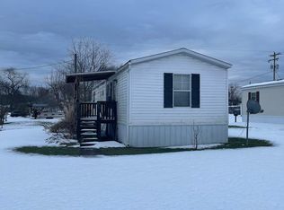 27 Ritchie St, Buckhannon, WV 26201