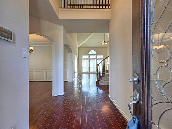 2nd image of 8334 Cape Royal Dr