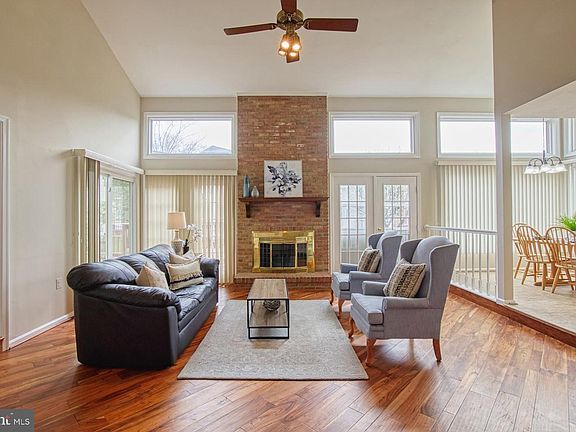 3rd image of 719 Old Hunt Way