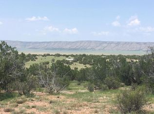 58745 N Valle Ln, Seligman, AZ 86337