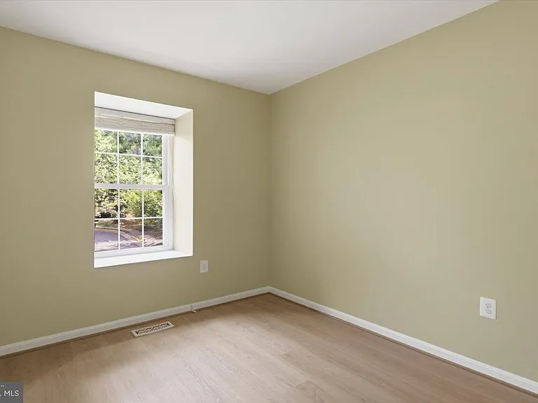 6168 Forest Creek Ct — Photo 17