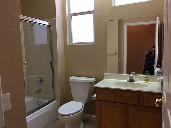 2nd image of 332 Station Ct
