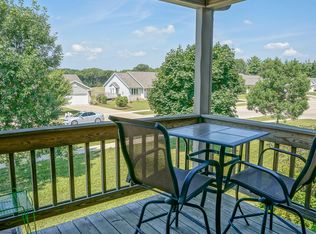 325 Henry Dr APT 6, Portage, WI 53901