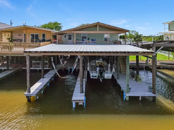 518 Marine Way, Freeport, TX 77541