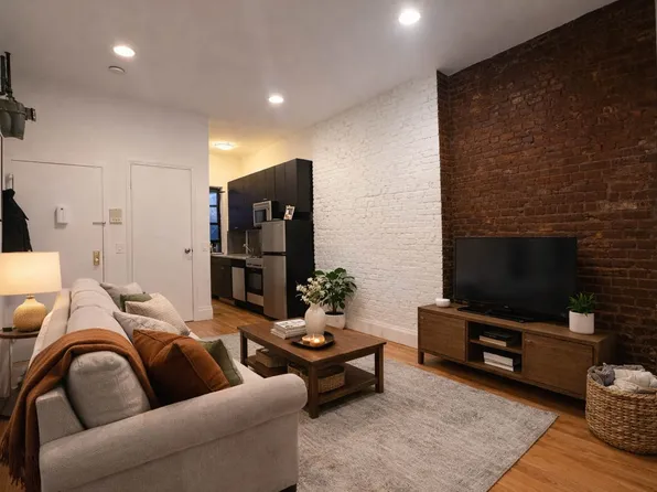 267 East Tenth Street image 1 of 9