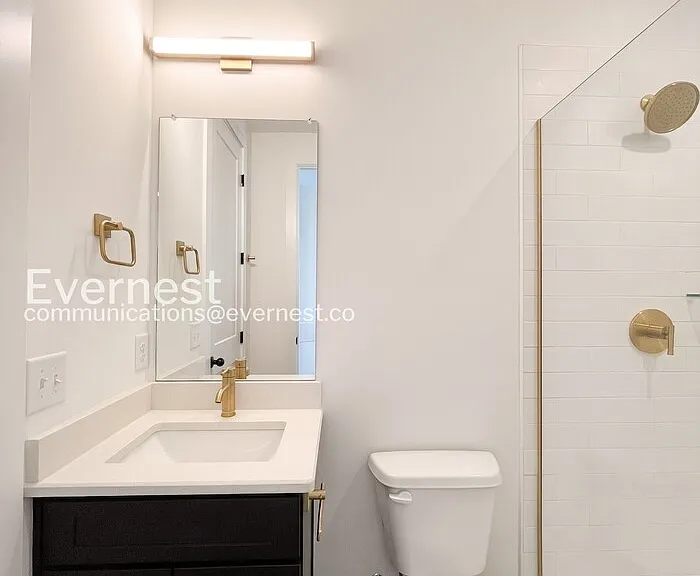 206 N 9th St #D — Photo 24