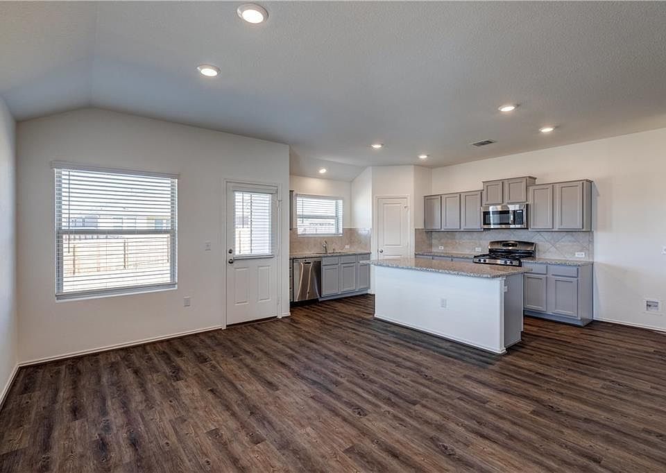 1st image of 15408 Summer Ray Dr
