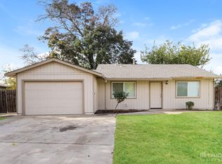 4375 Evelyn Dr, Olivehurst, CA 95961