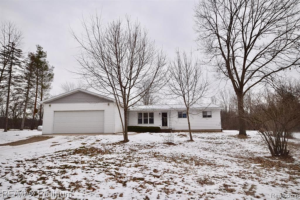 8370 W Rolston Rd, Linden, MI 48451 Zillow