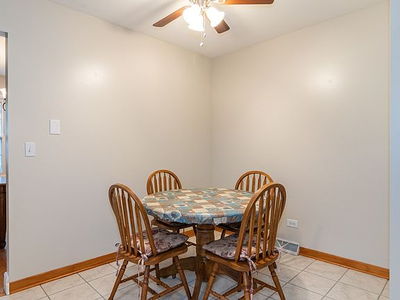 4th image of 1240 Fairwood Dr