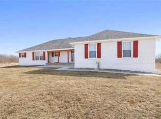 17009 S State Rte E, Pleasant Hill, MO 64080
