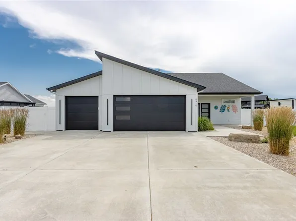6316 Still River Dr, Billings, MT 59106