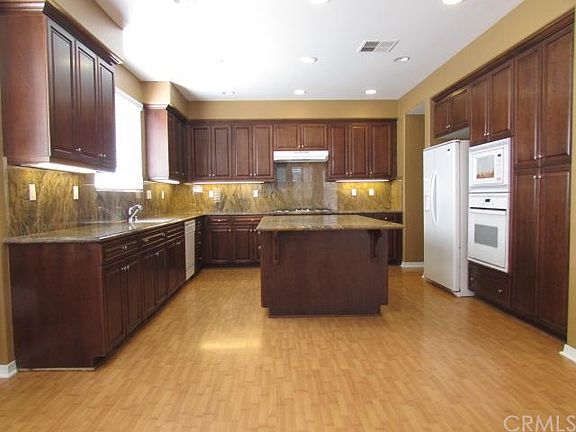 2nd image of 3368 Juniper Cir
