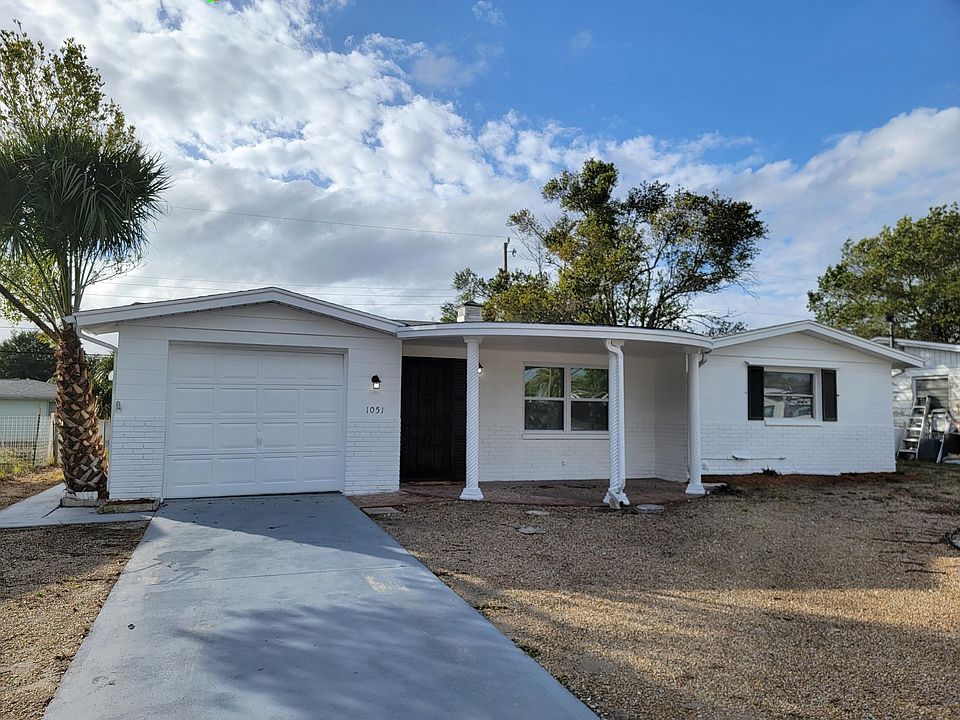 1st image of 1051 Powersong St