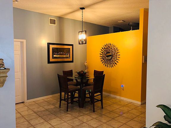 5th image of 16323 SW 83rd Ln