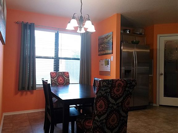 5th image of 506 Redbud Dr