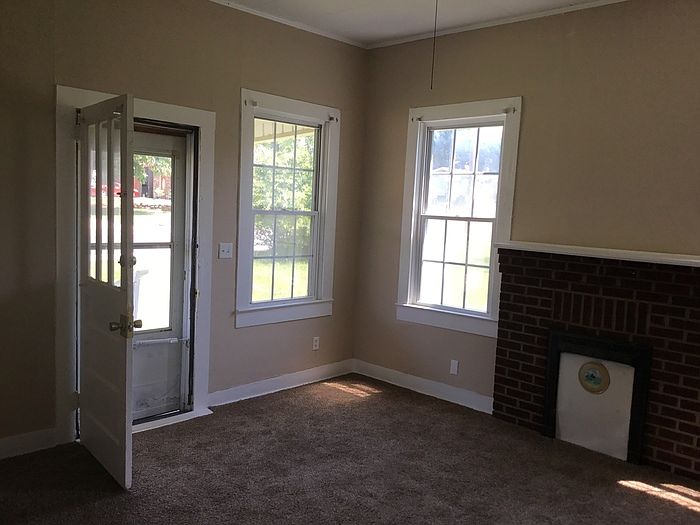 W Hayne Street 237 W Hayne St Woodruff SC Zillow