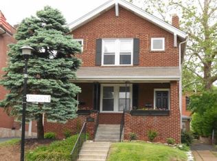 1212 Woodland Dr, Saint Louis, MO 63117