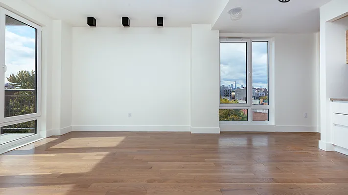 Rented by Nooklyn NYC LLC | media 18