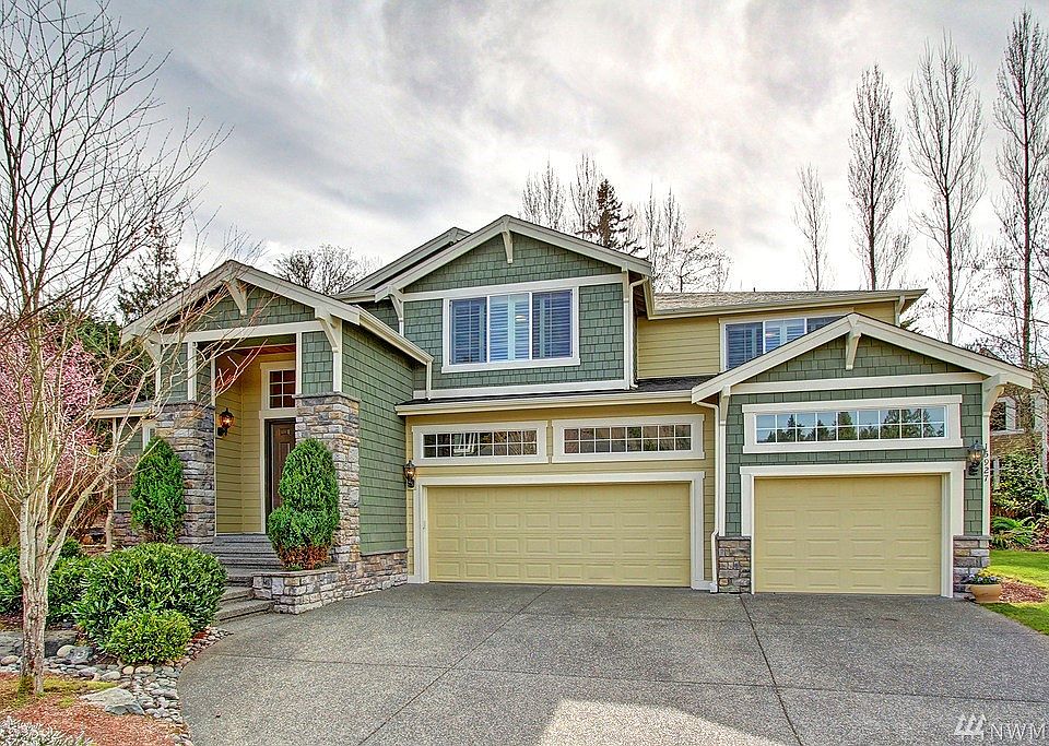 1st image of 15927 SE Cougar Mountain Way