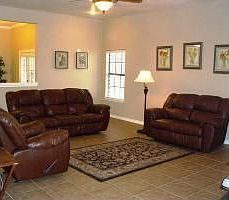 3rd image of 2057 Don Pascual Ln