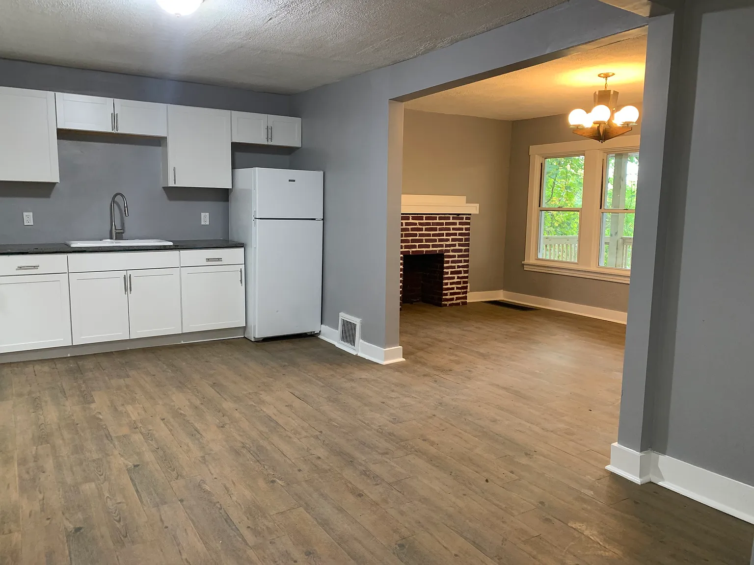 3 bed, 1232 sqft, $1,199 — Photo 4
