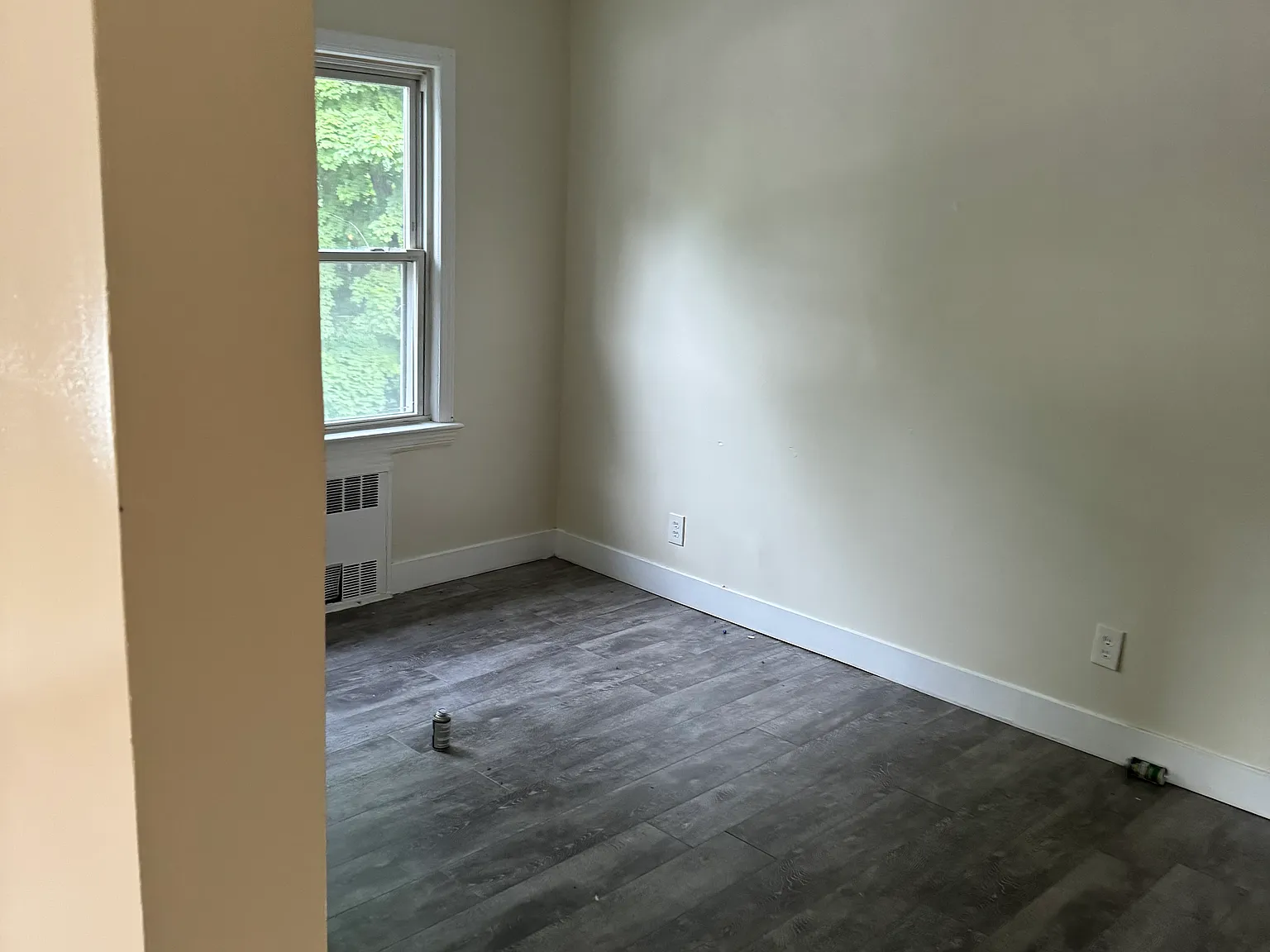 32 Starr Ave — Photo 2