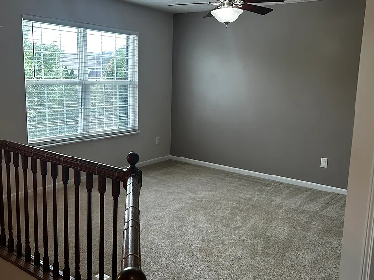 6631 Lovell Ct — Photo 17