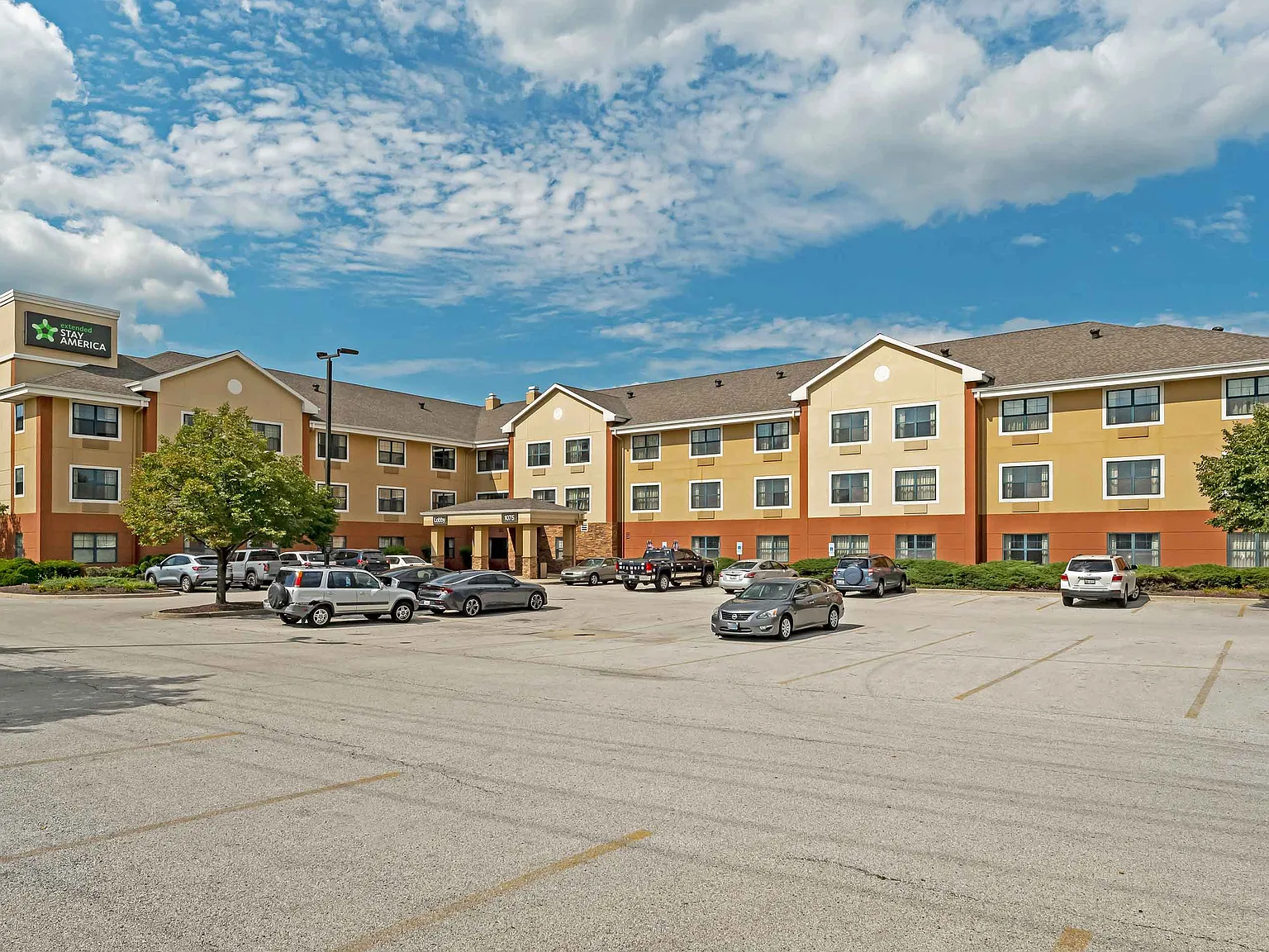 Chicago - Hanover Park — Photo 3