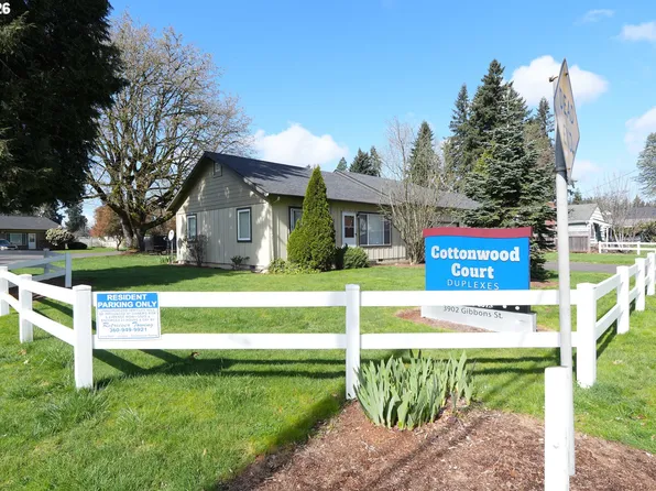 2700 Falk Rd, Vancouver, WA 98661