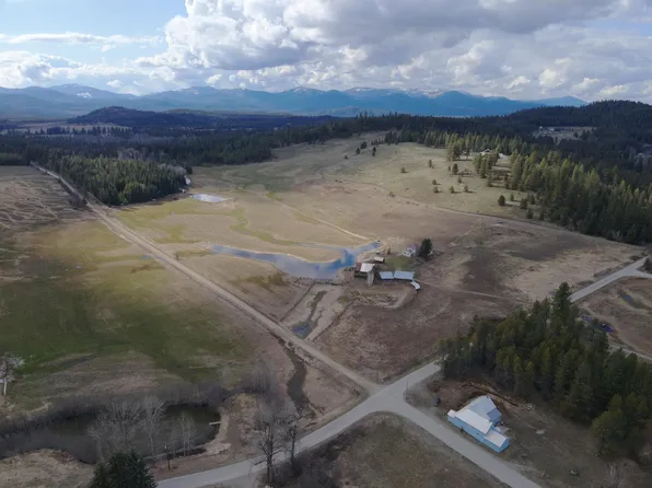 662 Baker Lake Rd, Newport, WA 99156