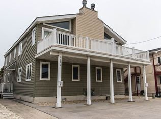 355 40th St #WEST, Avalon, NJ 08202