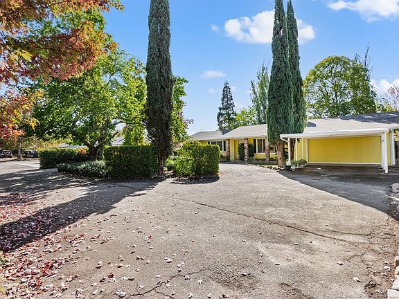 3rd image of 155 Bluebird Drive