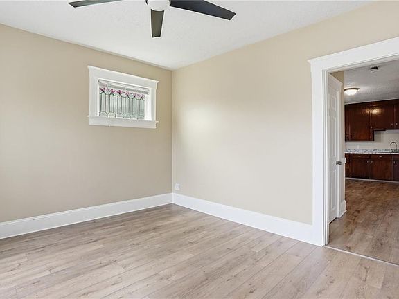 5th image of 420 Rathbun St #9