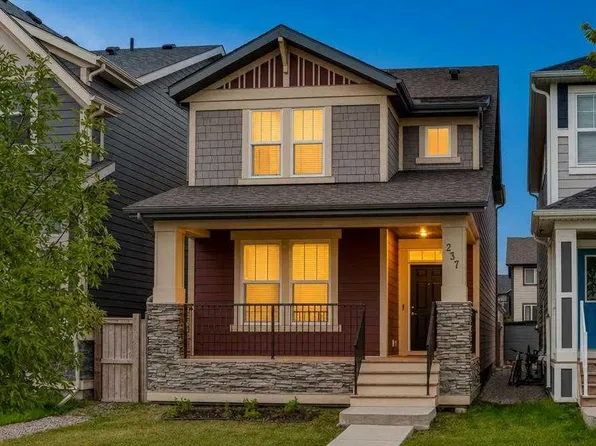 237 N Masters Rd SE, Calgary, AB T3M 3A1