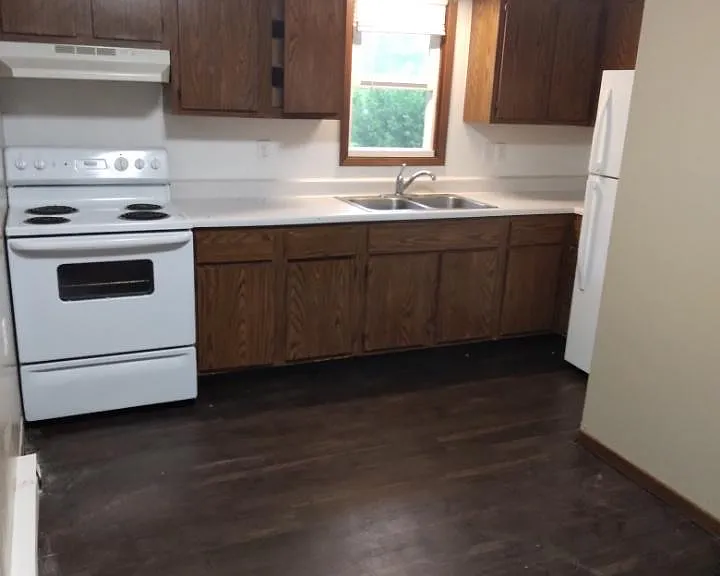 501 College Ave #C — Photo 1
