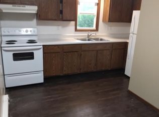 501 College Ave #C, Bode, IA 50519