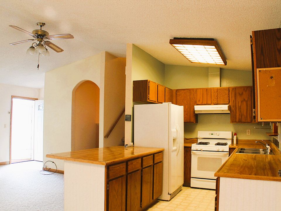 1st image of 15160 E Robin Ln