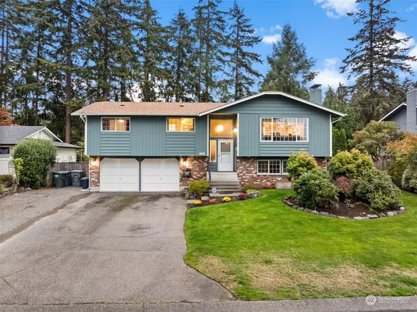 5327 95th Avenue Ct W, University Place, WA 98467