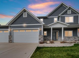 4901 Hyde Park Dr, Valparaiso, IN