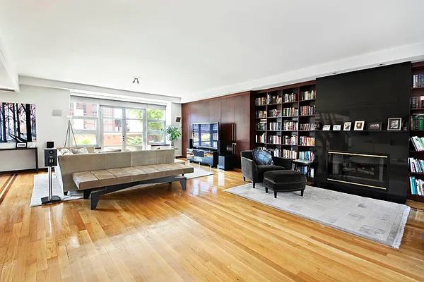 Rented by Town Residential | media 38