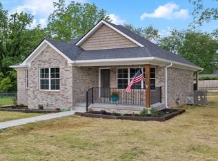 304 S Maple St, Hohenwald, TN 38462
