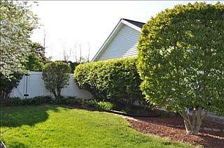 2nd image of 18422 Northrop Dr